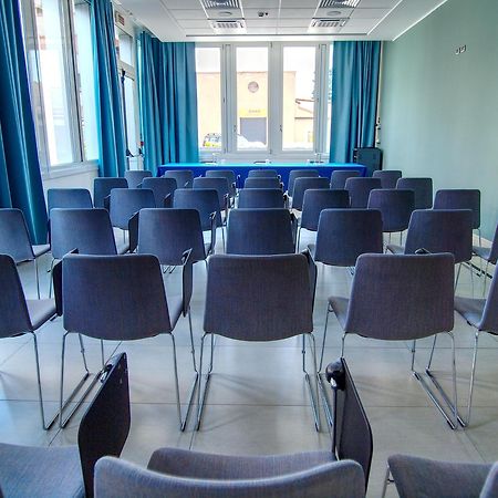 Tower Hotel Malpensa Busto Arsizio Esterno foto